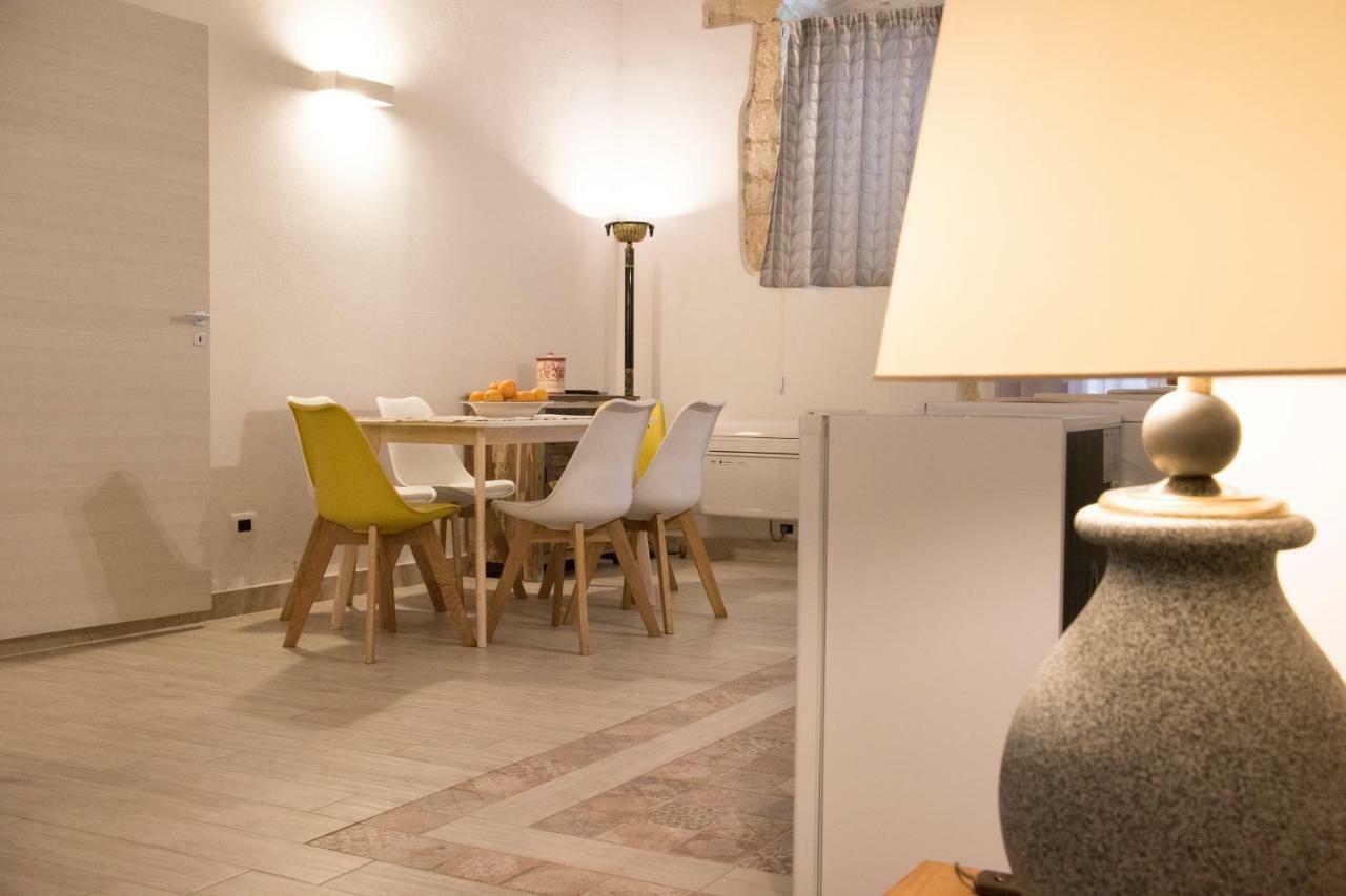 הוילה סירקוזה Residenze Dello Scirocco מראה חיצוני תמונה
